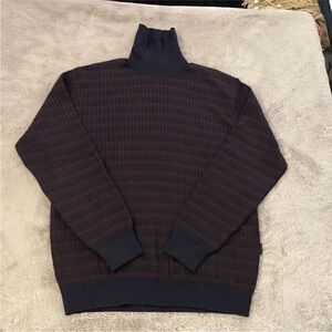 Hugo Boss turtle neck sweater, XL